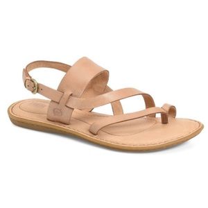 Born Favignana Tan sandal size 8 NWB
